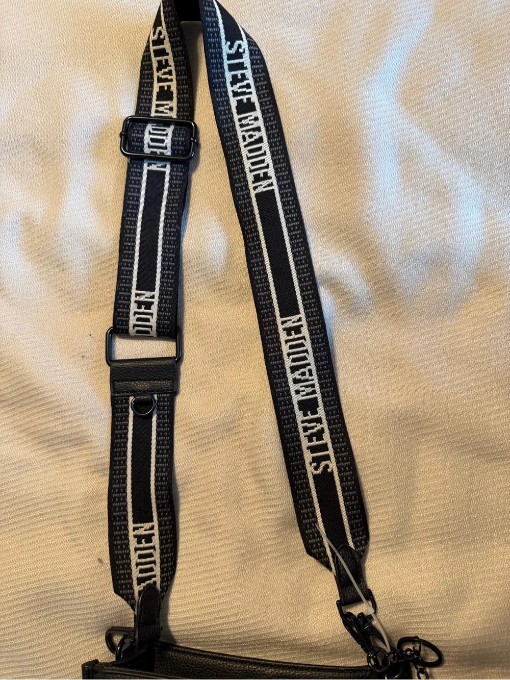 Steve Madden compact crossbody
